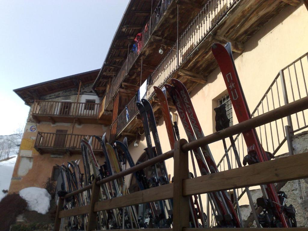 Hotel Ristorante La Font Castelmagno Esterno foto