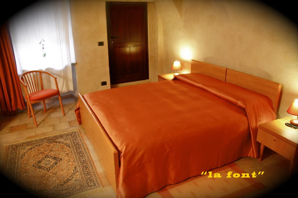 Hotel Ristorante La Font Castelmagno Esterno foto