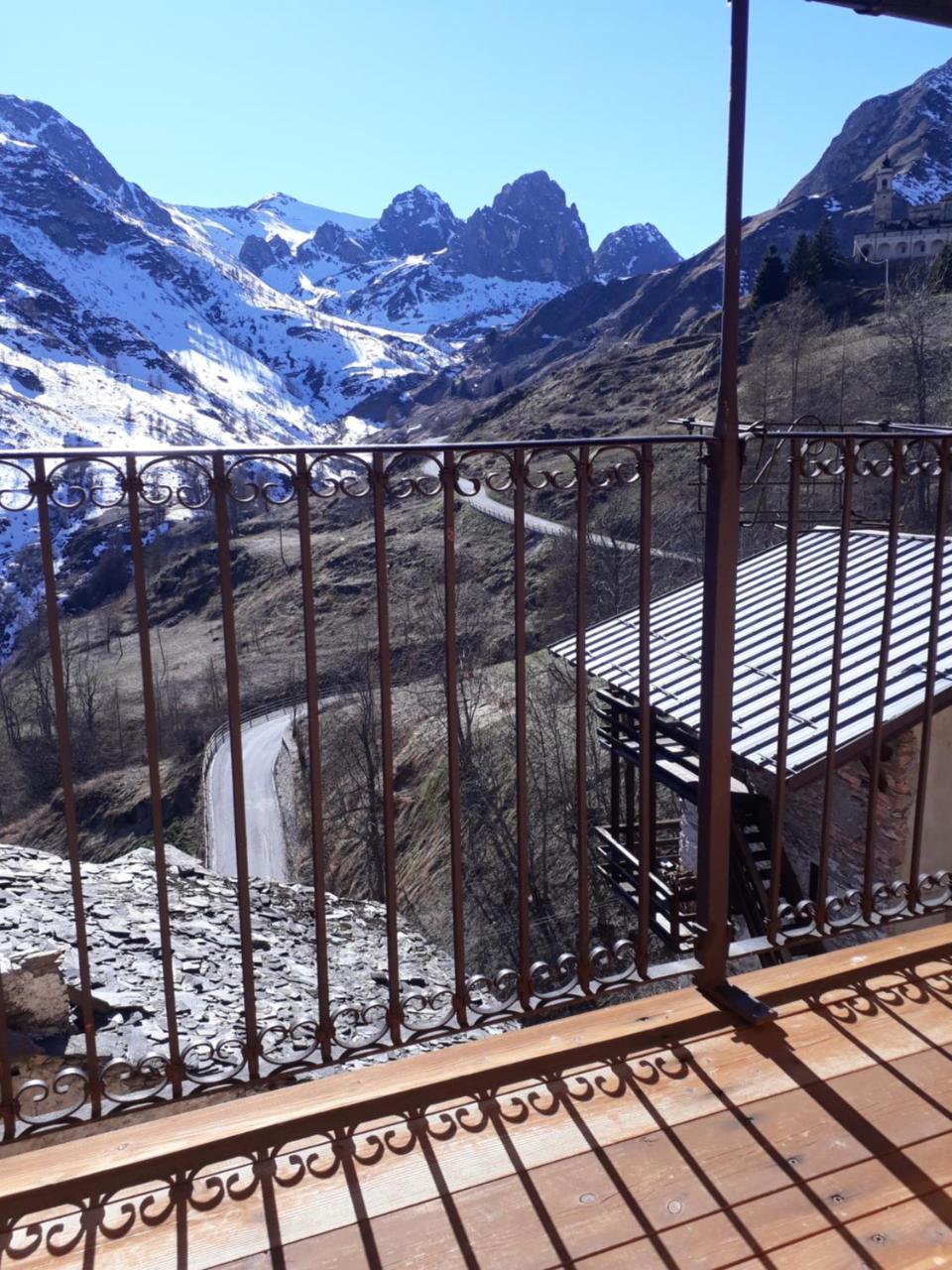 Hotel Ristorante La Font Castelmagno Esterno foto